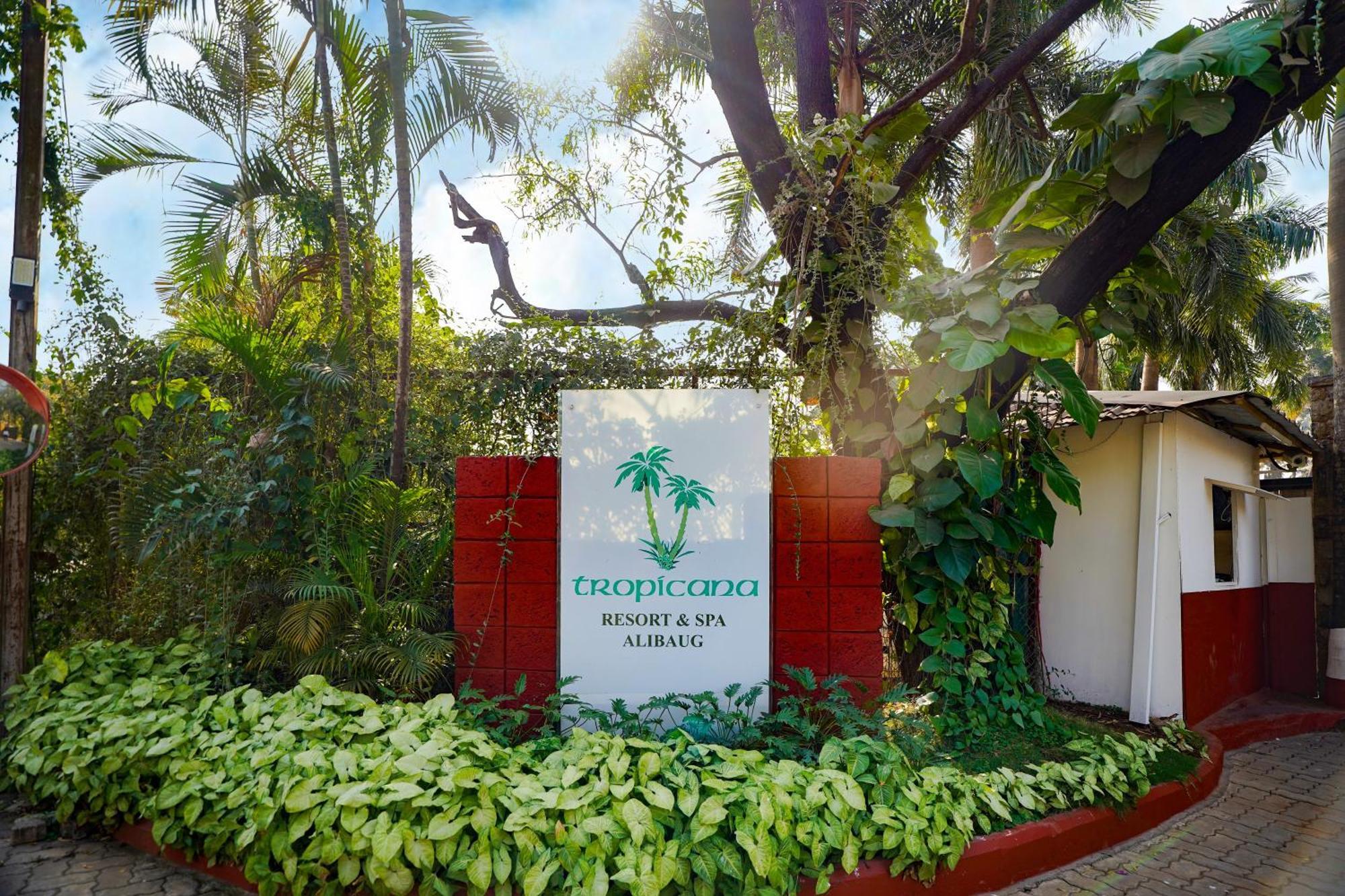 Tropicana Resort & Spa Alibaug Alībāg Exterior foto